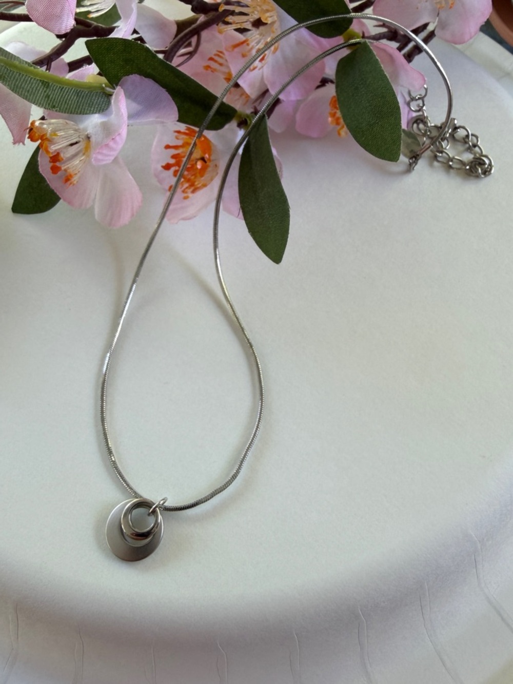 🐼 Lia Sophia Silver Double-Ring Pendant Necklace - Women Jewelry